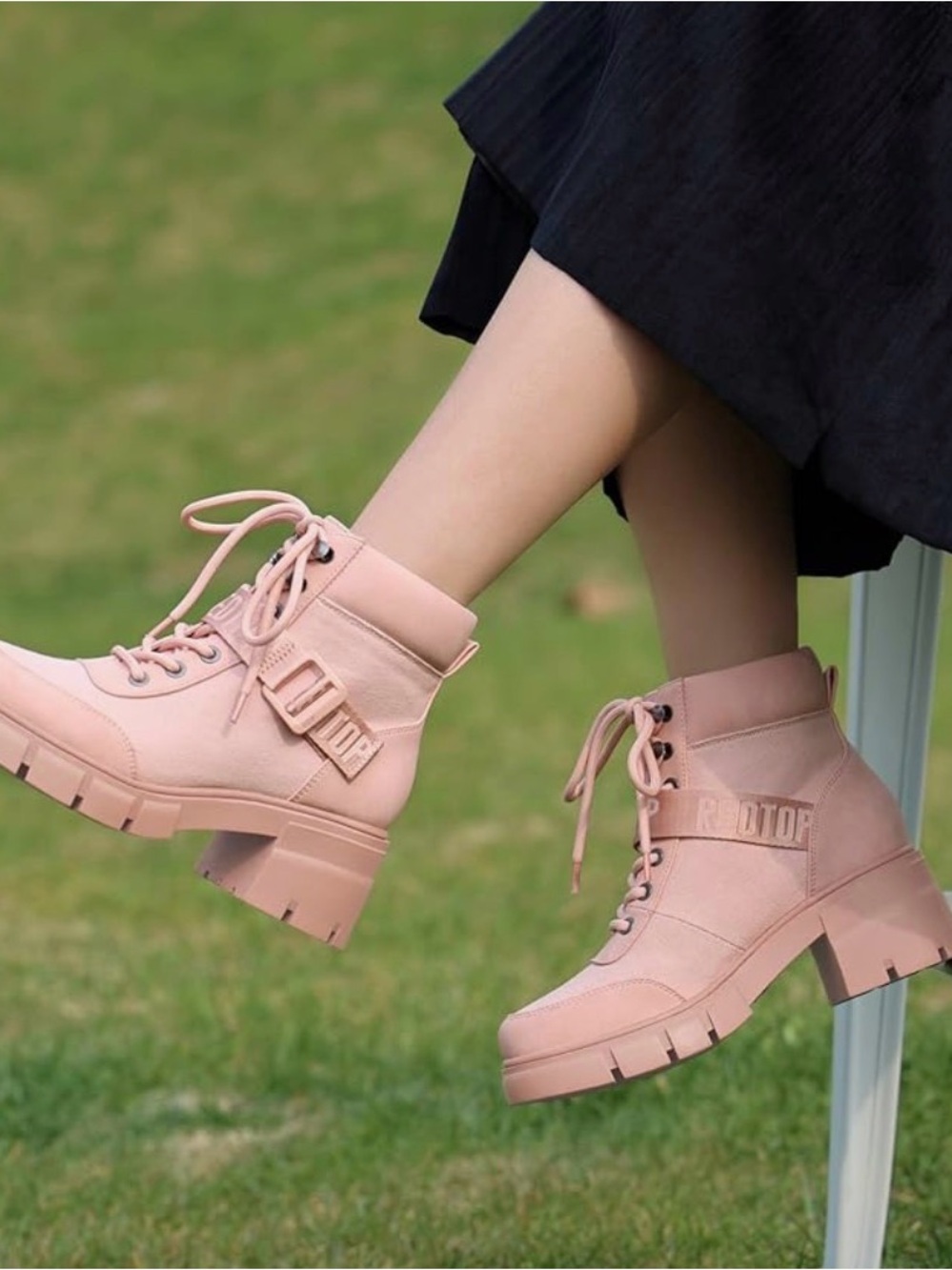 Women’s pink combat ankle boots chunky sole sz6.5